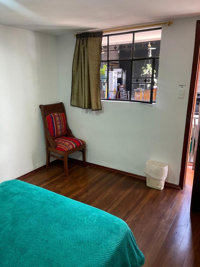 El Jardin Escondido Party Hostel 巴尼奥斯 外观 照片
