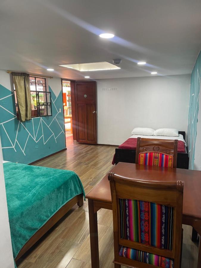 El Jardin Escondido Party Hostel 巴尼奥斯 外观 照片