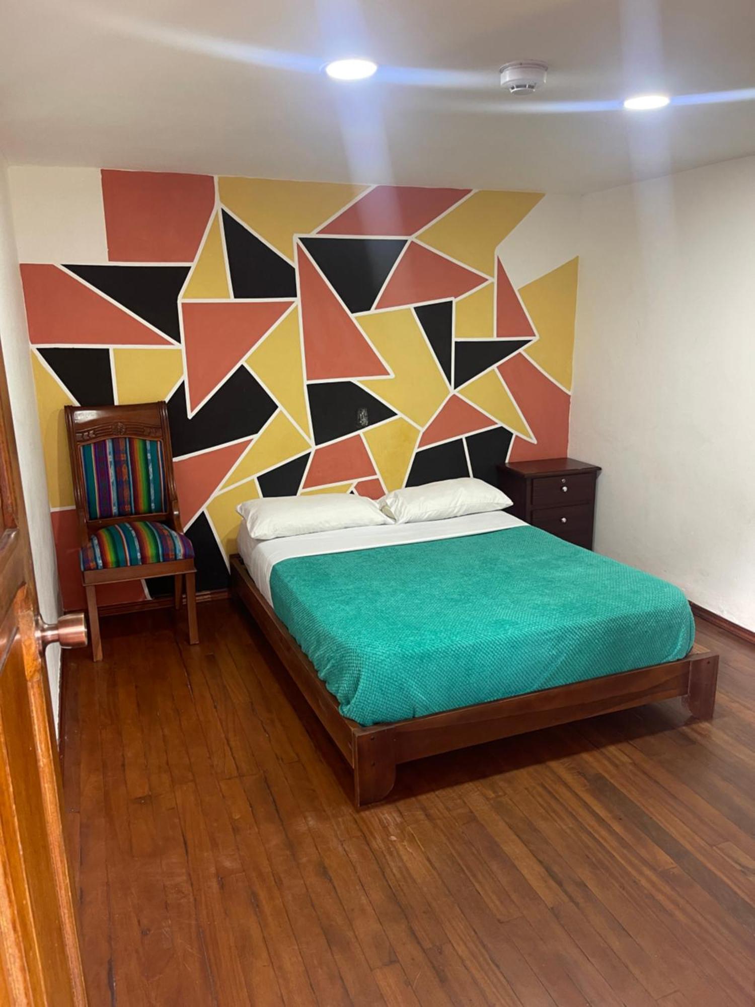 El Jardin Escondido Party Hostel 巴尼奥斯 外观 照片